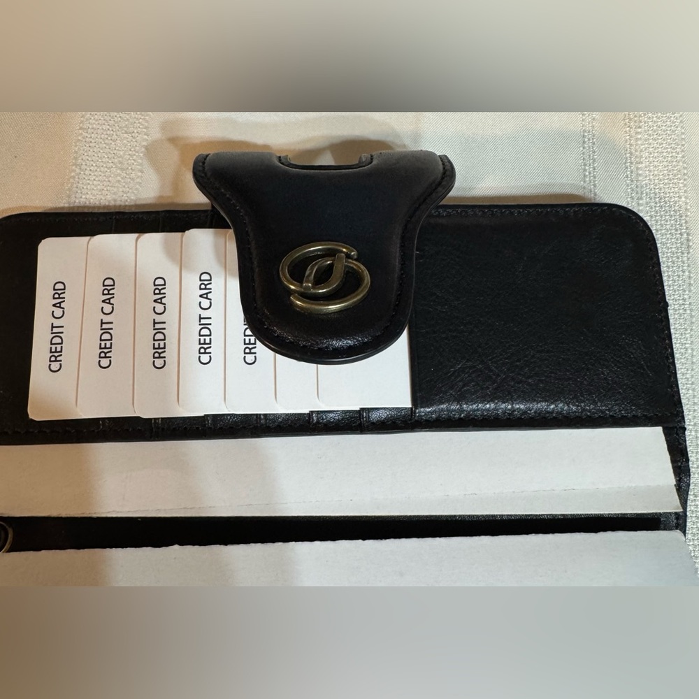 Gérard Darel The GD Black Wallet - Picture 11 of 13